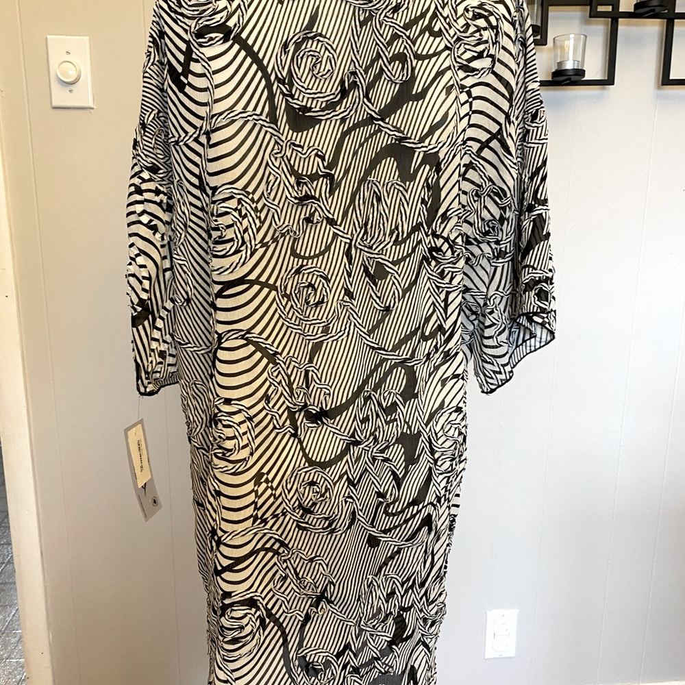 Rapz Wear cover up - Picture 3 of 4
